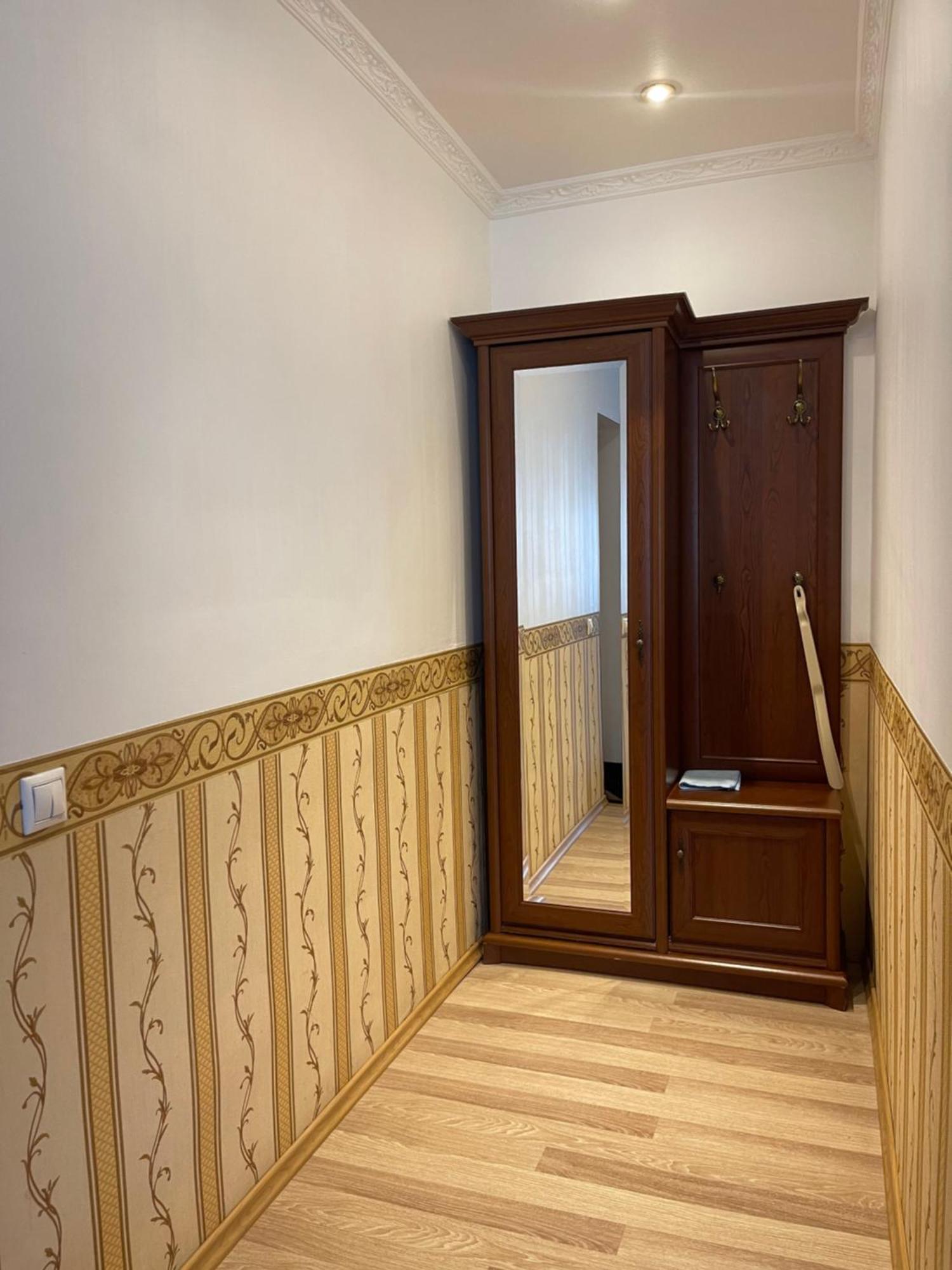 Gusarskiy Hotel And Apartment 키예프 외부 사진